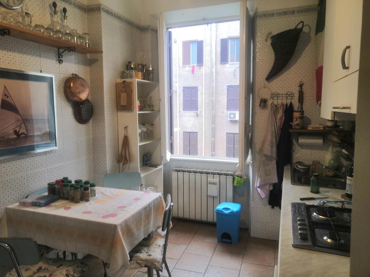 Privatunterkunft Piazza Bologna Via Stamira 74 Interno 12 Vita Felice